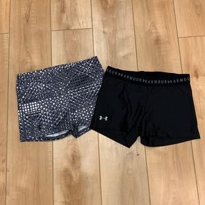 2 pair of Under Armour Spandex in Great Condition